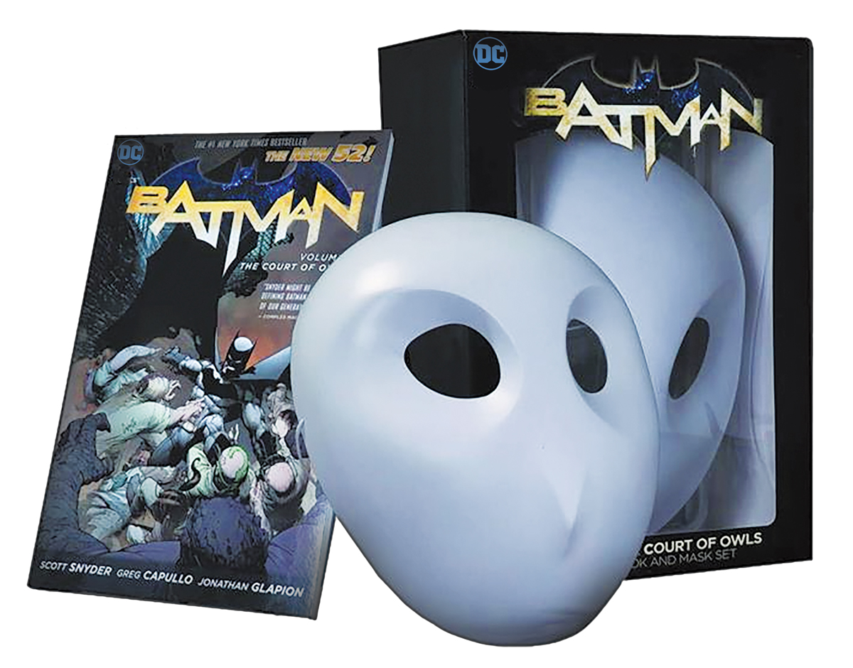 DC: Batman: The Court Of Owls: Mask & Book Set (New Edition) by Scott  Snyder published by DC Comics @  - UK and Worldwide Cult  Entertainment Megastore